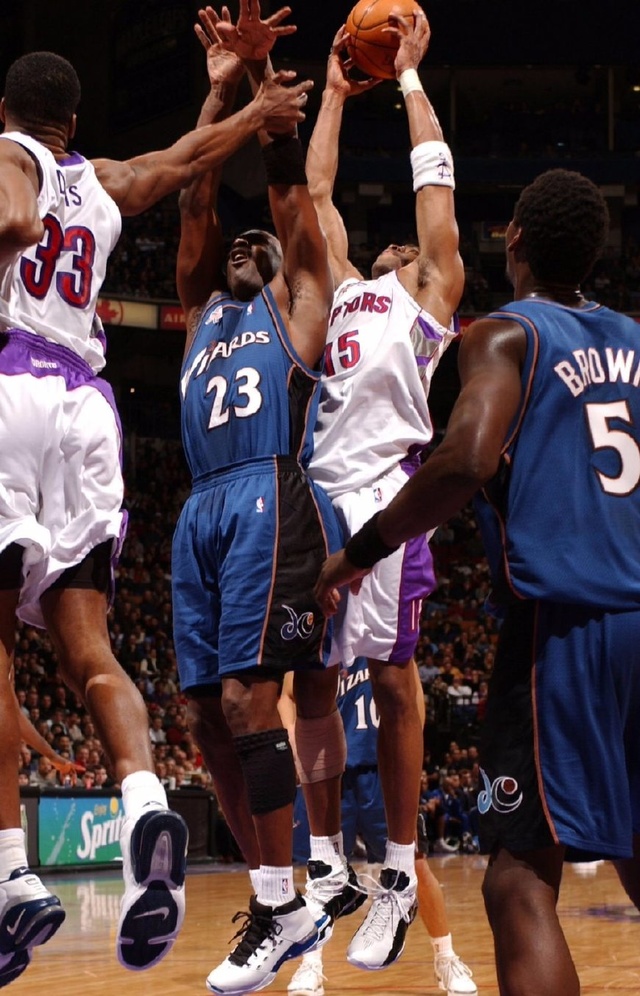 表现平平 表现平平