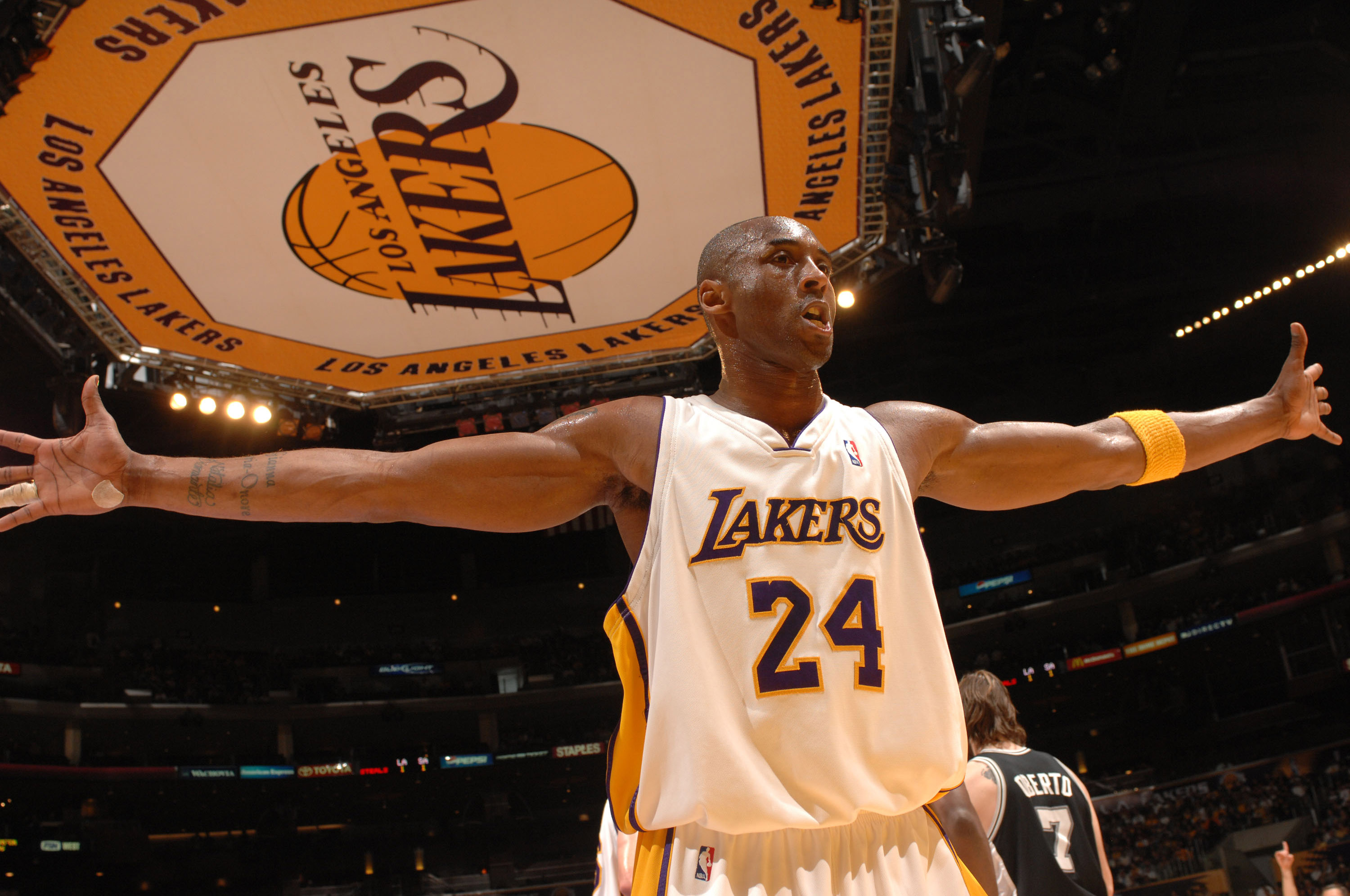 某些派系向 某些派系向